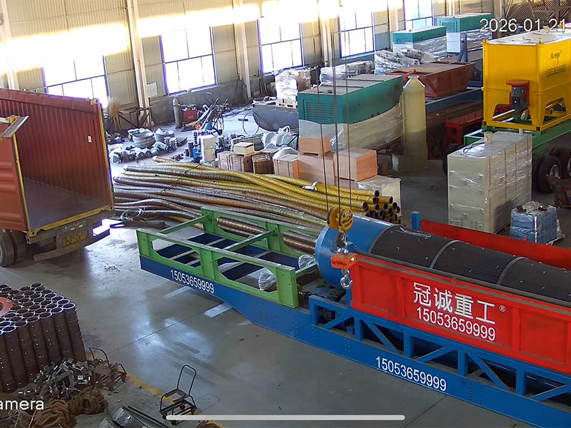 移动滚筒筛洗石机出口